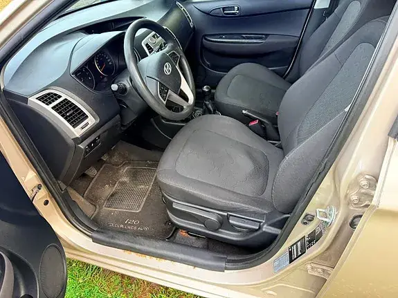 Hyundai I20 2011 photo 5