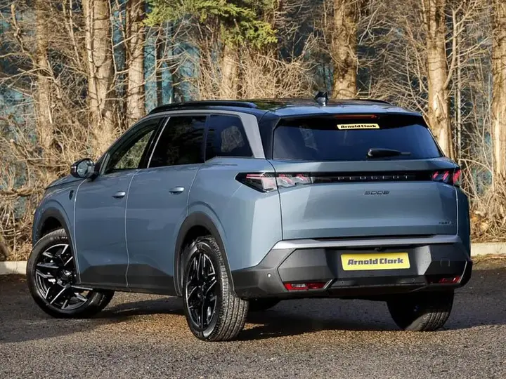 Peugeot 5008 2026 photo 2