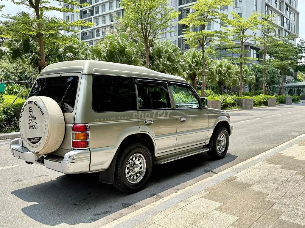 Mitsubishi Pajero 2007 photo 4