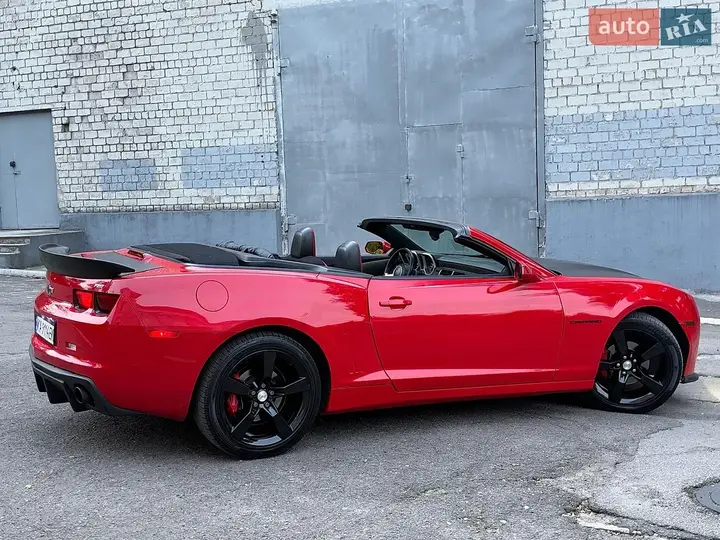 Chevrolet Camaro 2011 photo 3