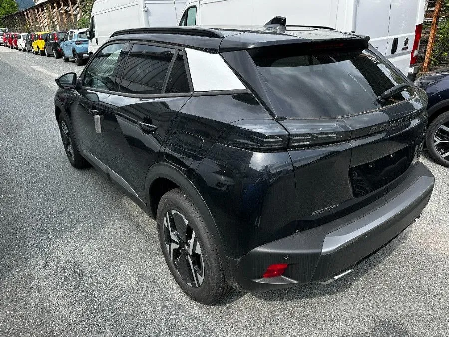 Peugeot 2008 2025 photo 4