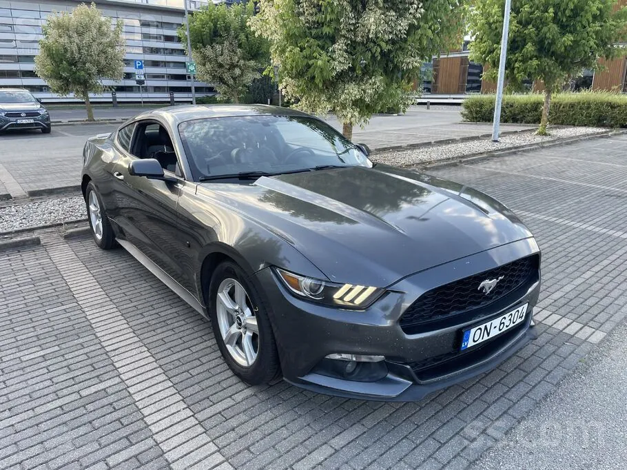 Ford Mustang 2015 photo 2