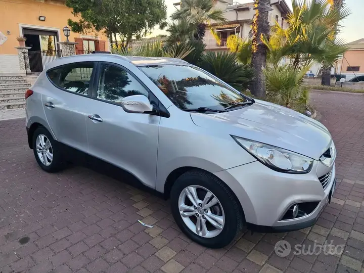 Hyundai Ix35 2012 photo 2