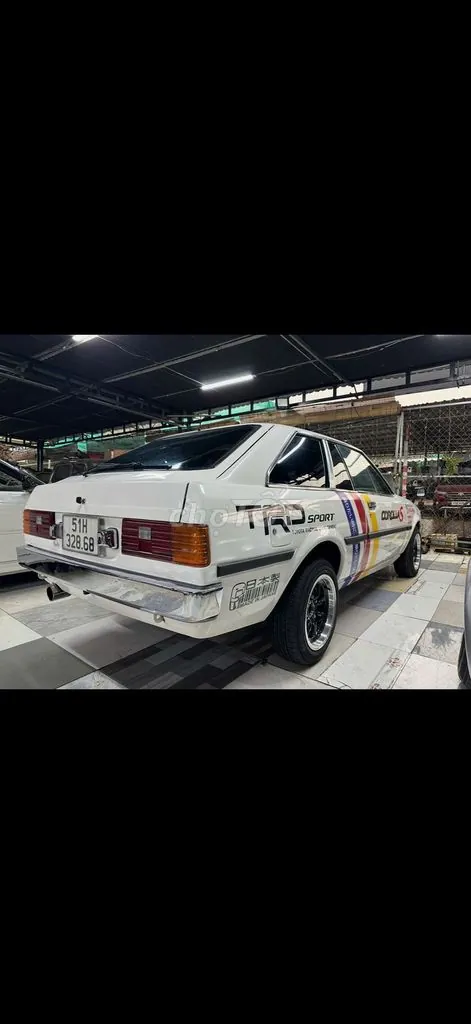 Toyota Corolla 1982 photo 4