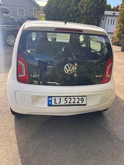 Volkswagen Up 2014 photo 4