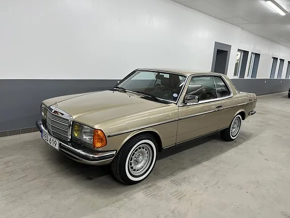 Mercedes-Benz 230 Ce