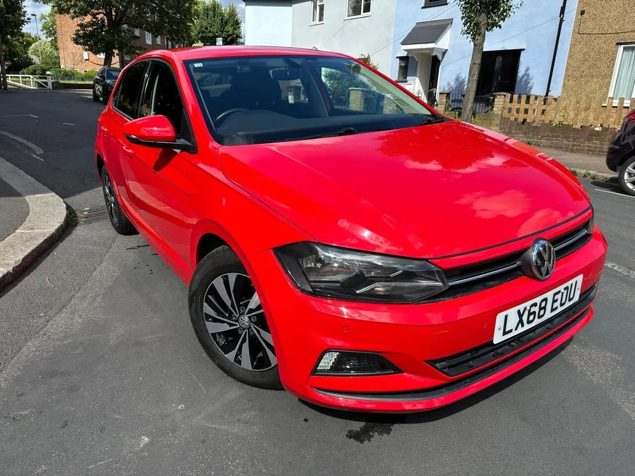 Volkswagen Polo 2018 photo 2