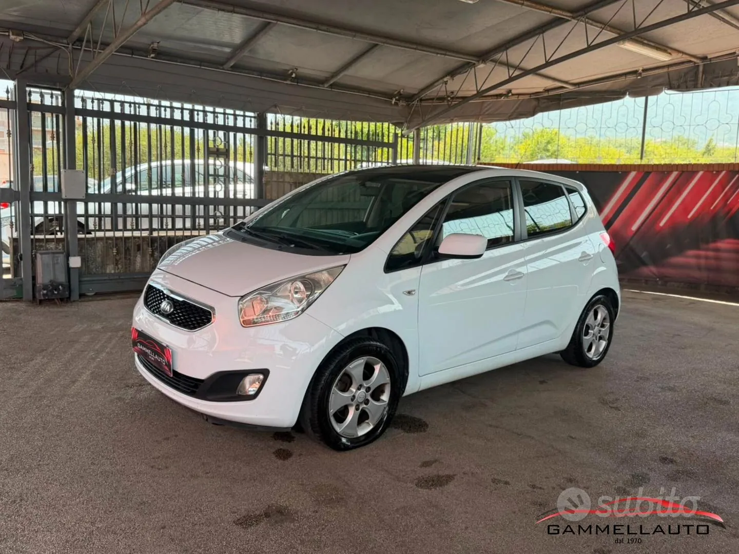Kia Venga 2013 photo 2