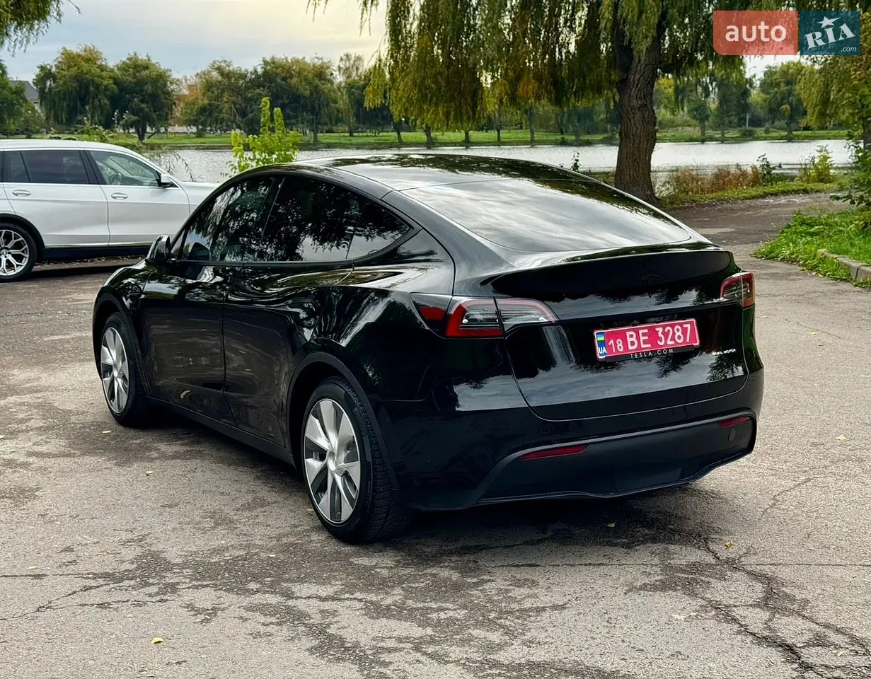 Tesla Model Y 2024 photo 5