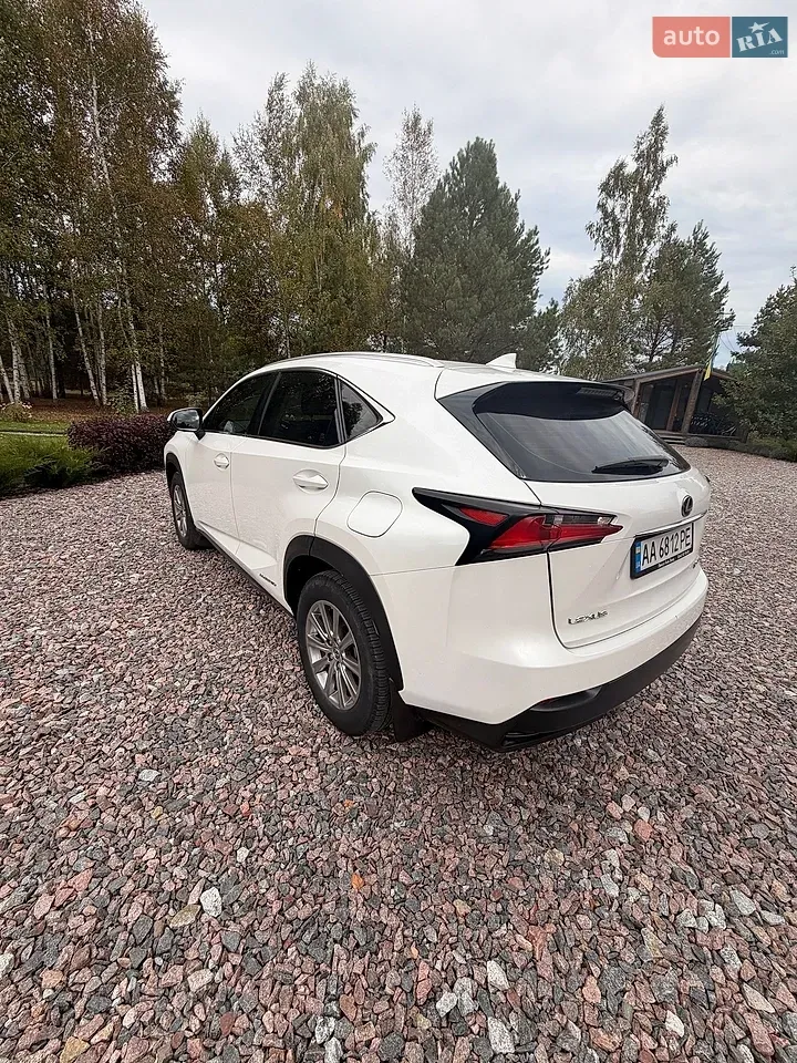Lexus Nx 2015 photo 4