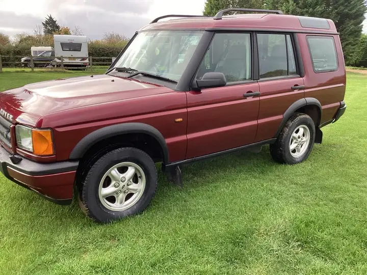 Land Rover Discovery 2000 photo 3
