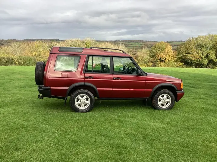 Land Rover Discovery 2000 photo 5