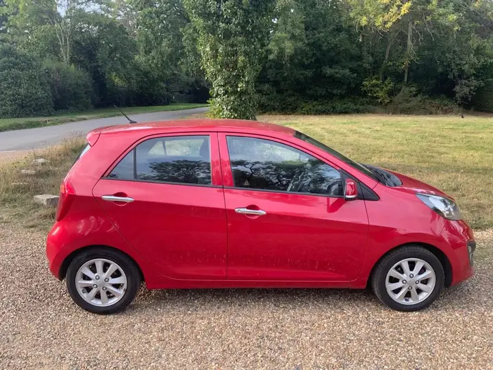 Kia Picanto 2015 photo 4