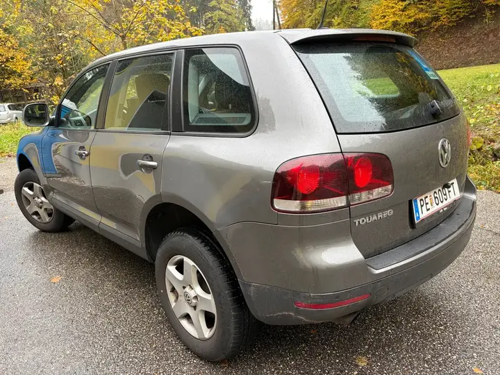 Volkswagen Touareg 2009 photo 3
