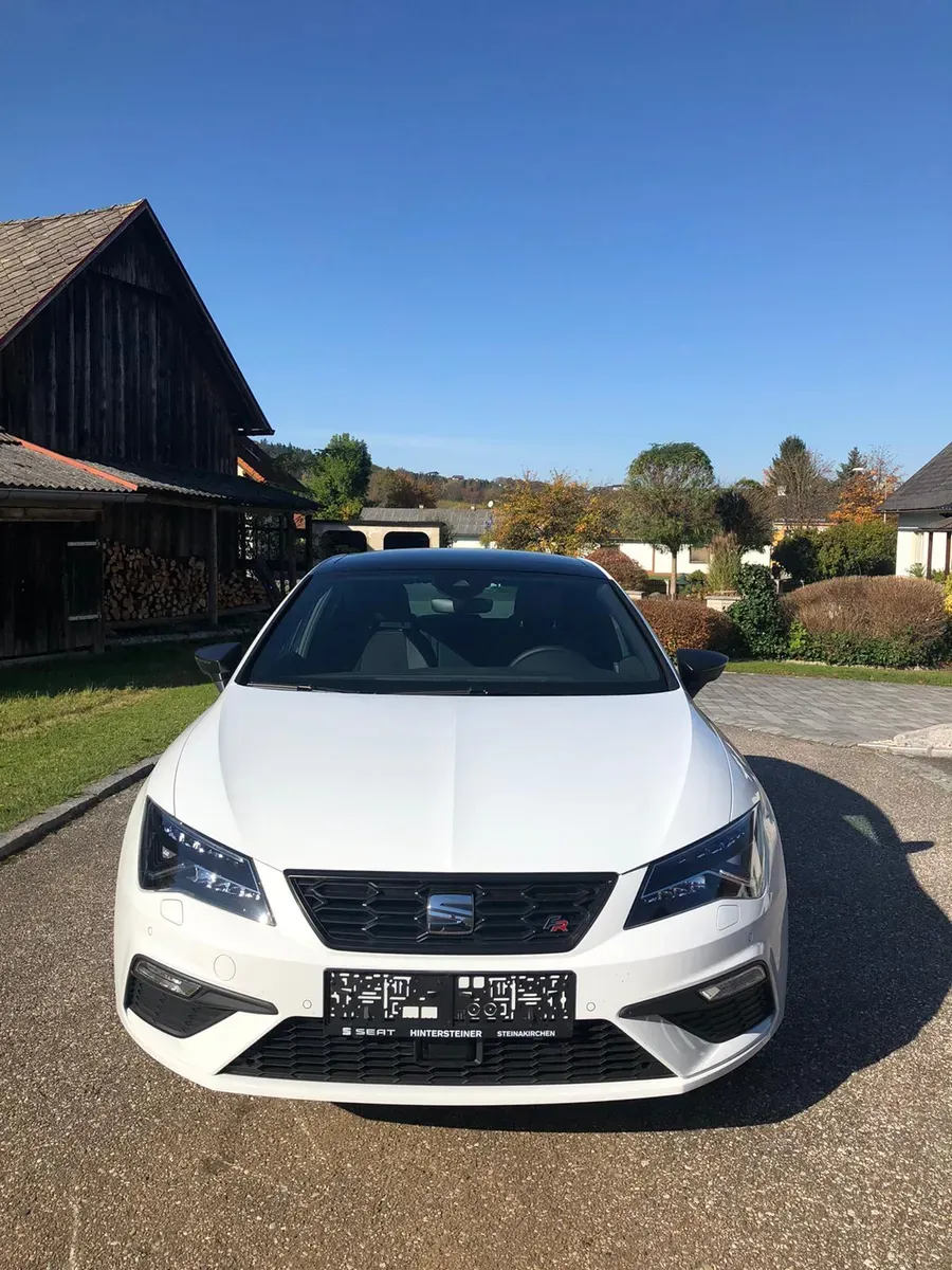 Seat Leon 2019 photo 2