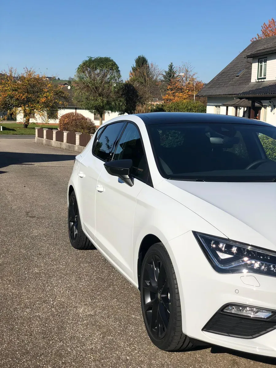 Seat Leon 2019 photo 3
