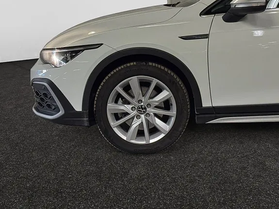 Volkswagen Golf Alltrack 2023 photo 3