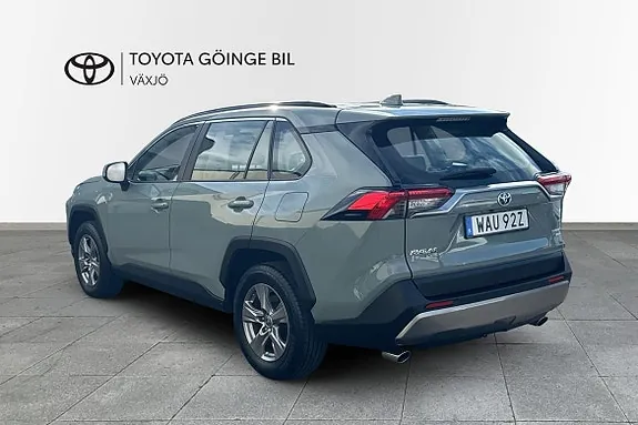 Toyota Rav4 2023 photo 3