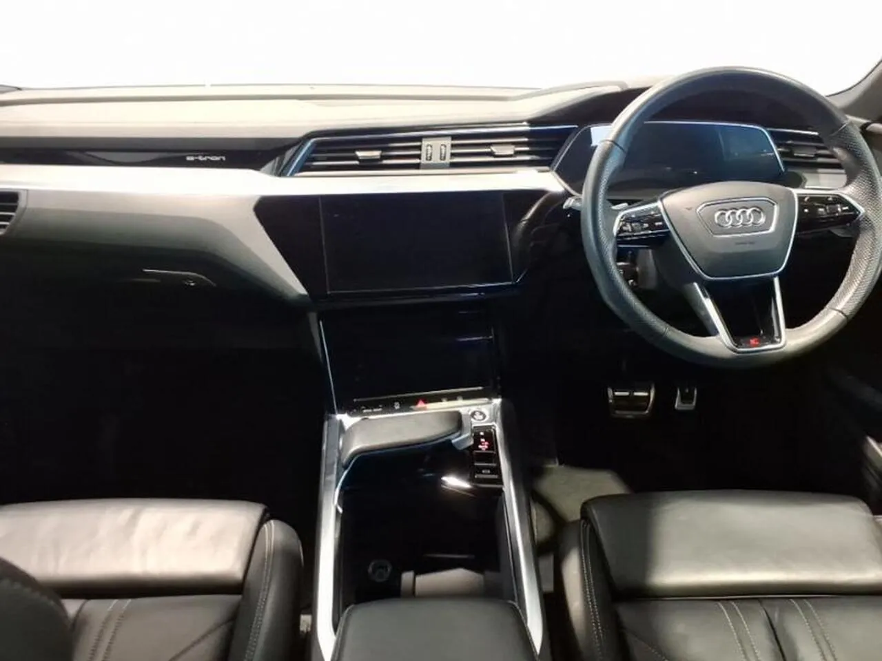 Audi Q8 E-Tron 2023 photo 3