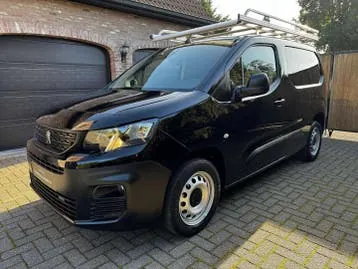 Peugeot Partner 2021 photo 2