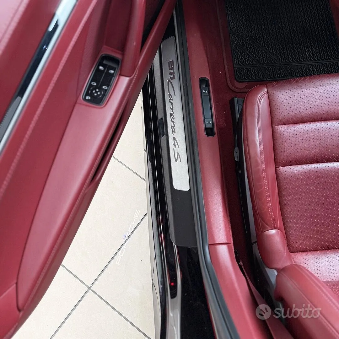 Porsche 911 2020 photo 5