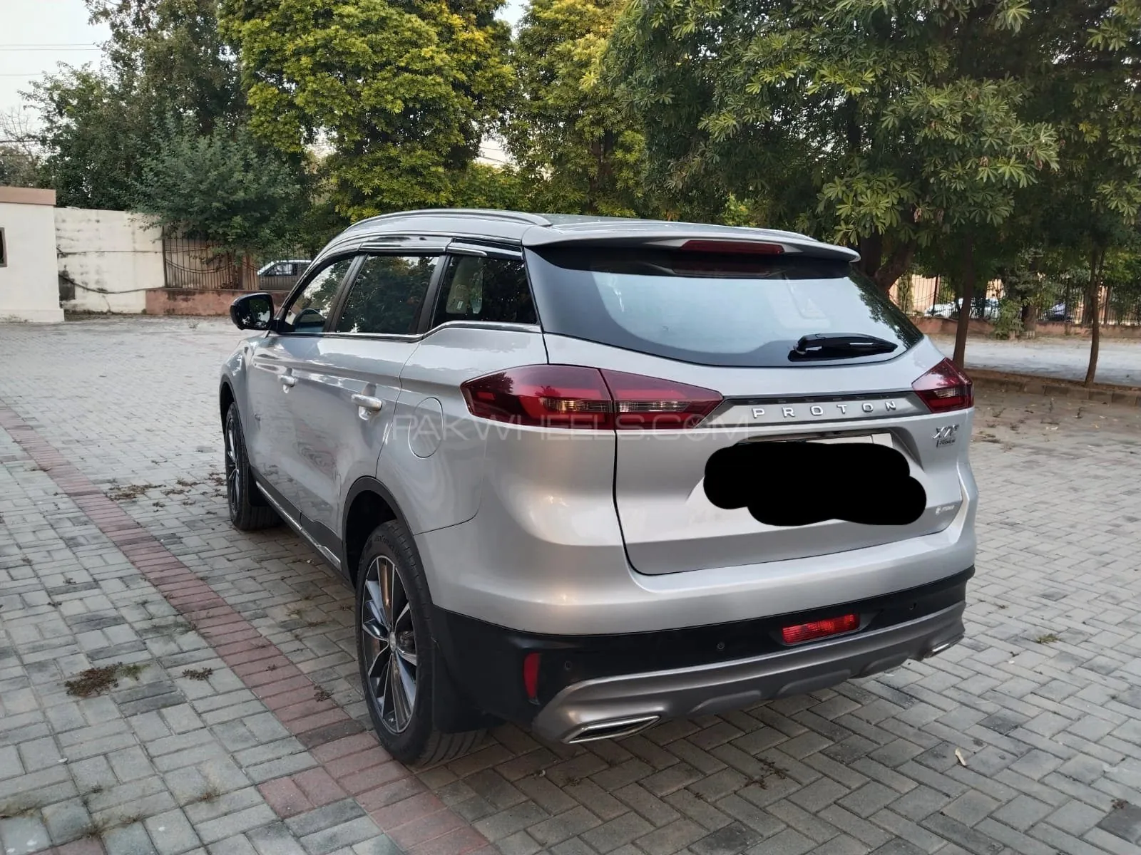 Proton X70