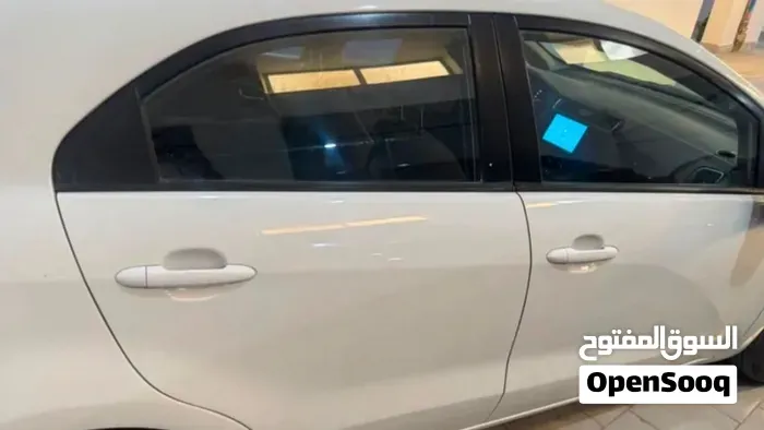 Kia Rio 2015 photo 3