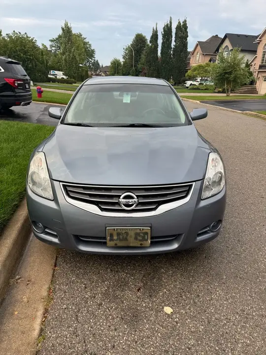 Nissan Altima 2013 photo 2