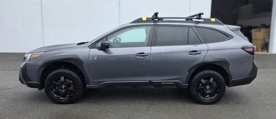 Subaru Outback 2022 photo 2