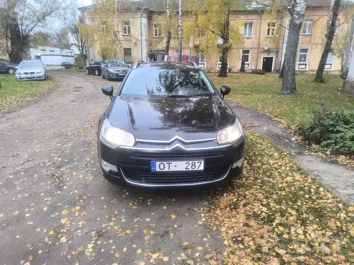 Citroen C5 2009 photo 2