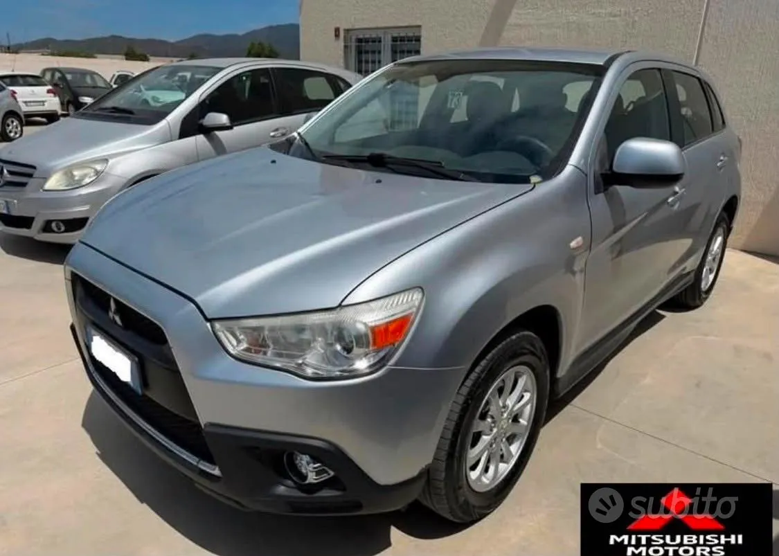 Mitsubishi Asx 2011 photo 2
