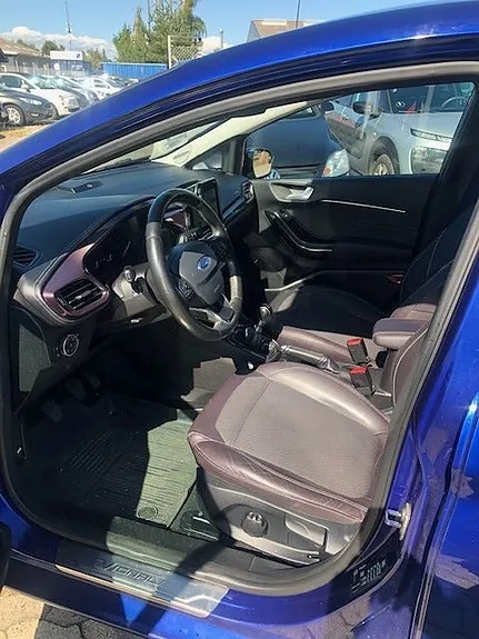 Ford Fiesta 2018 photo 2