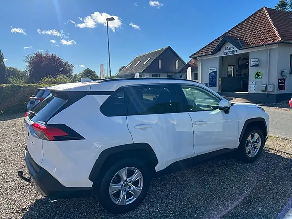 Toyota Rav4 2019 photo 3