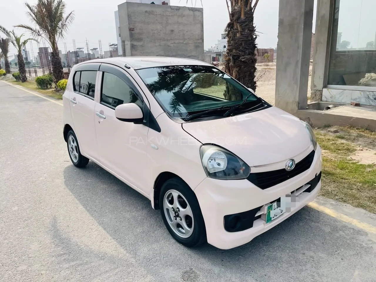 Daihatsu Mira