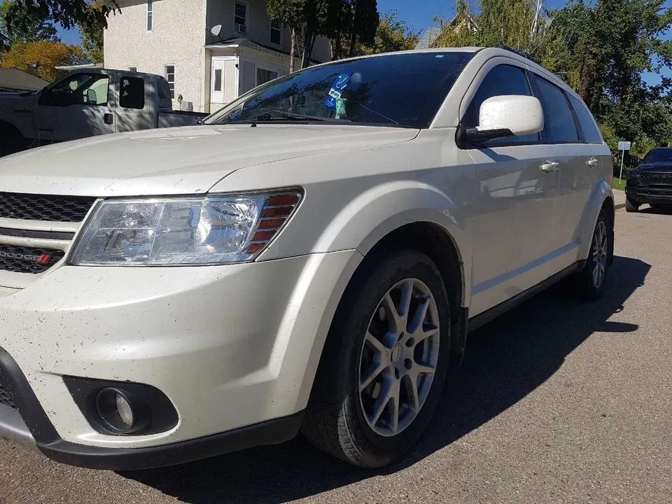 Dodge Journey 2012 photo 3