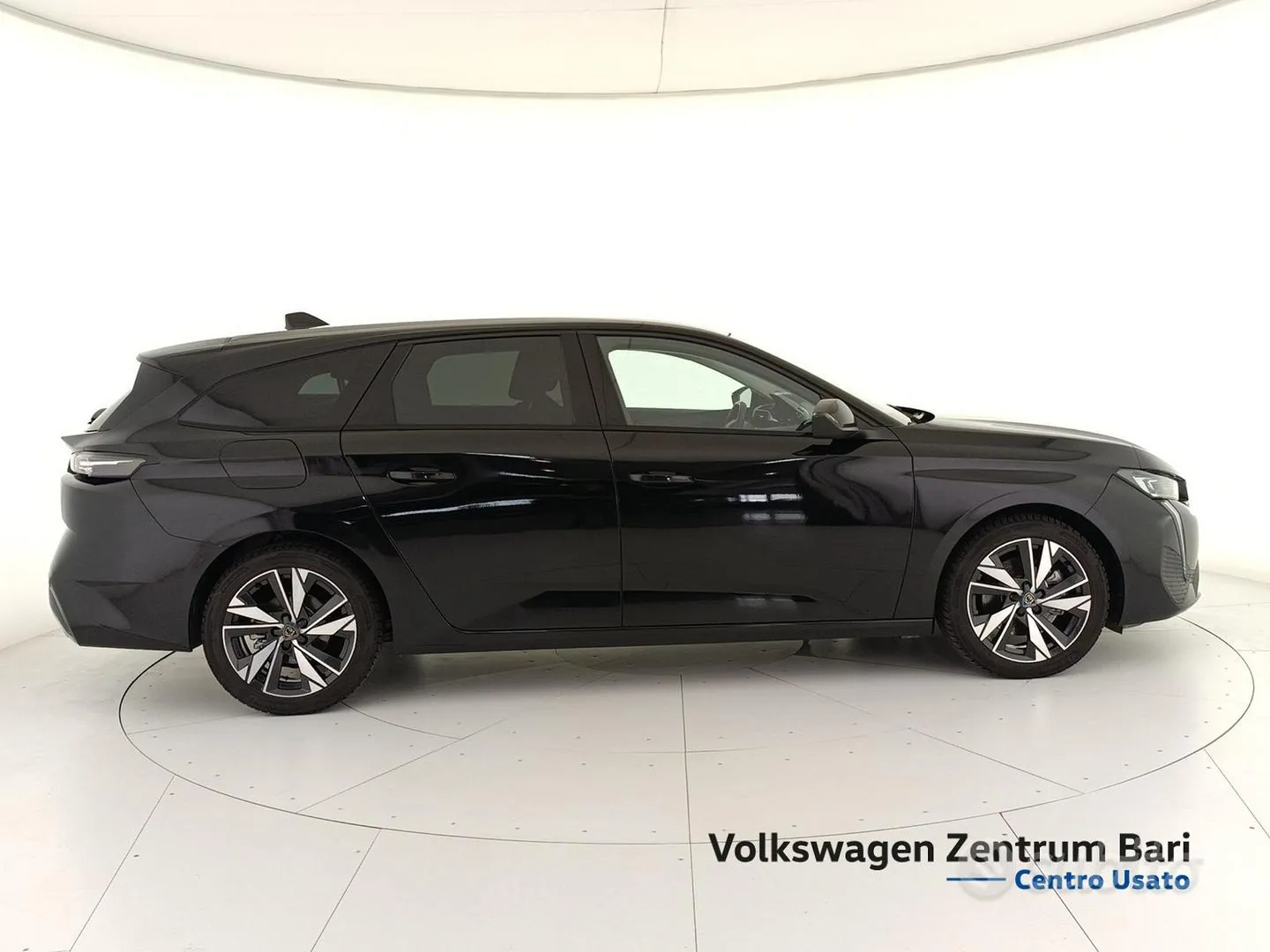 Peugeot 308 2023 photo 5