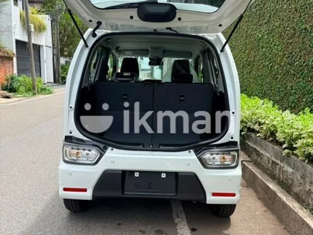 Suzuki Wagon R 2026 photo 4