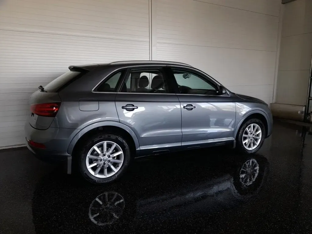 Audi Q3 2014 photo 2