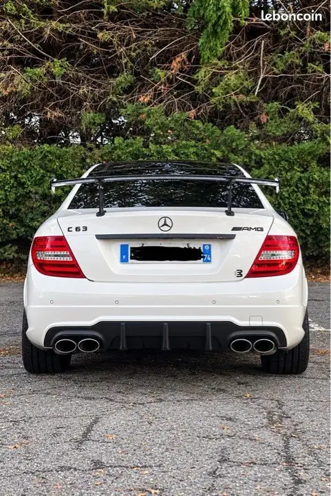 Mercedes-Benz C-Class 2012 photo 2
