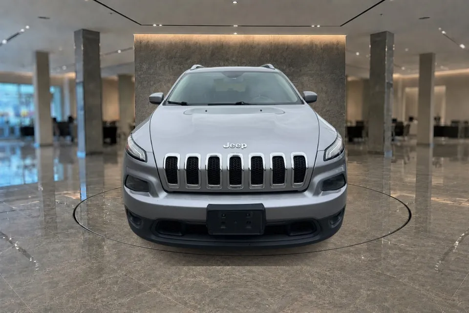 Jeep Cherokee 2017 photo 2
