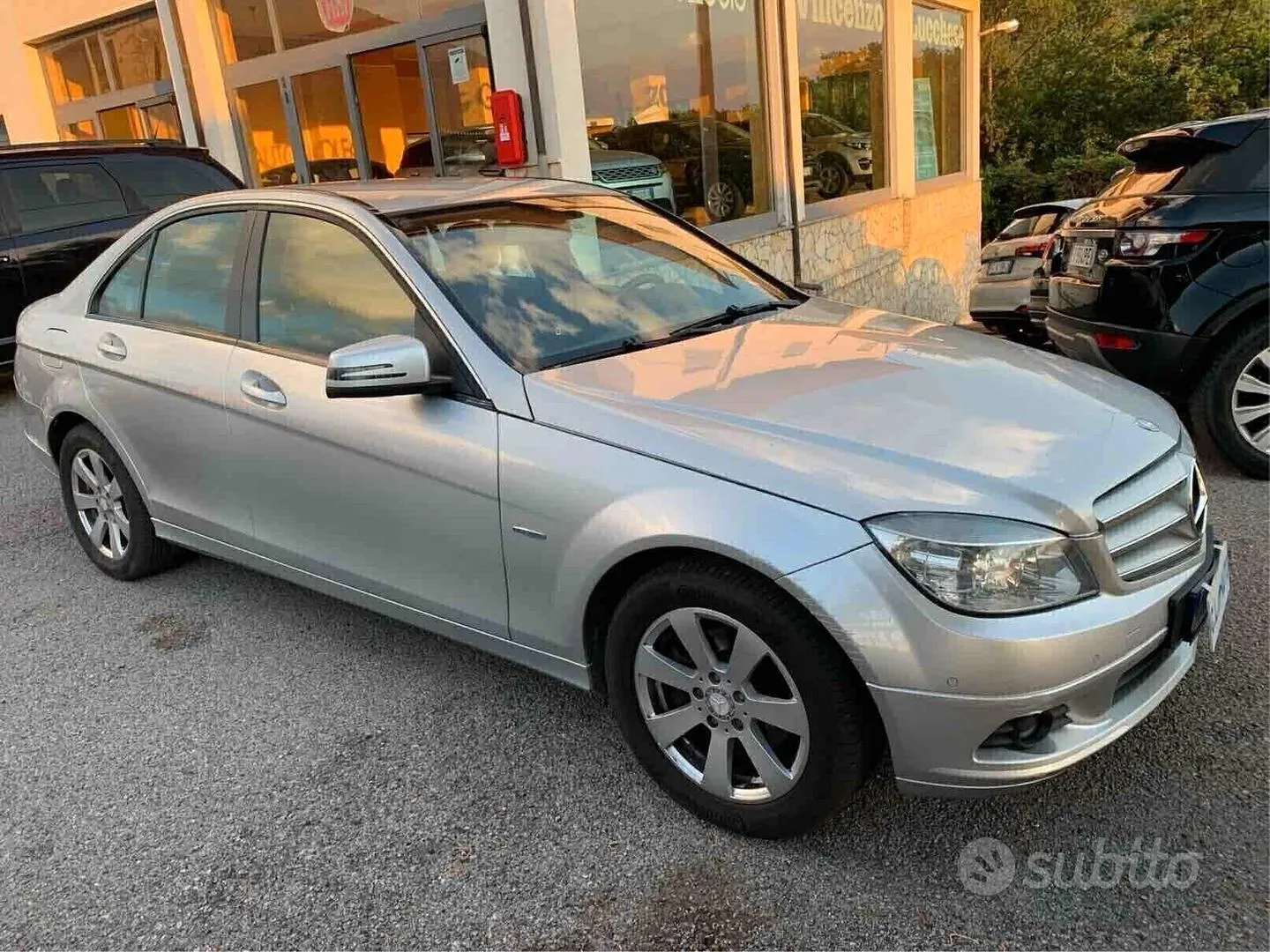 Mercedes-Benz C 180 2011 photo 4