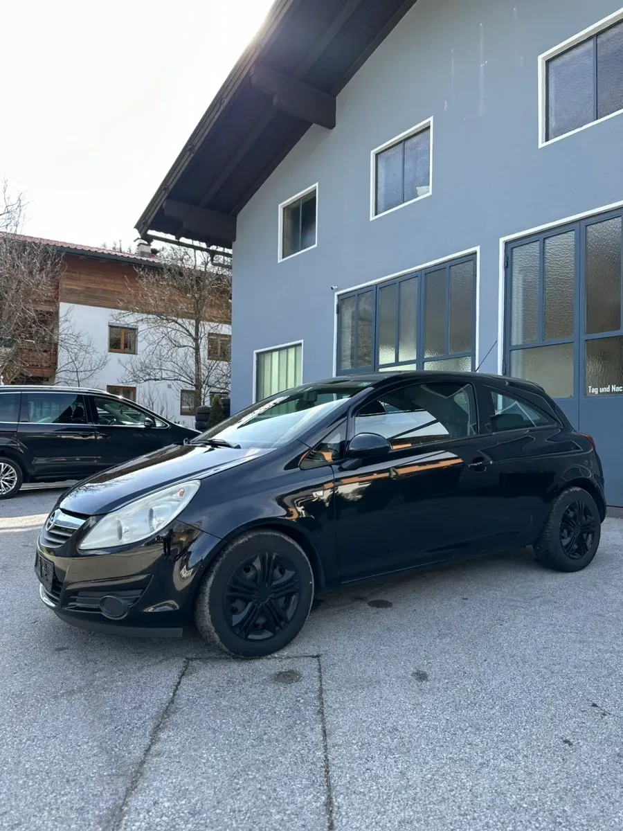 Opel Corsa 2008 photo 2