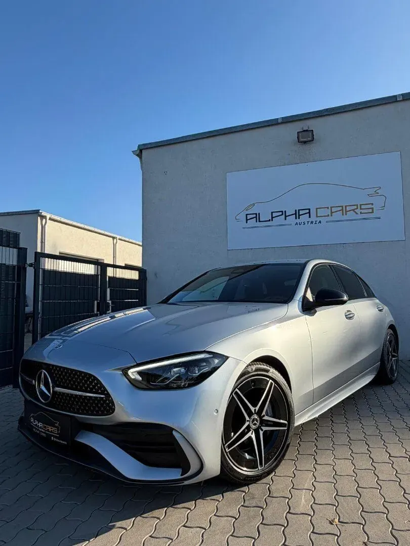 Mercedes-Benz C-Class 2023 photo 2
