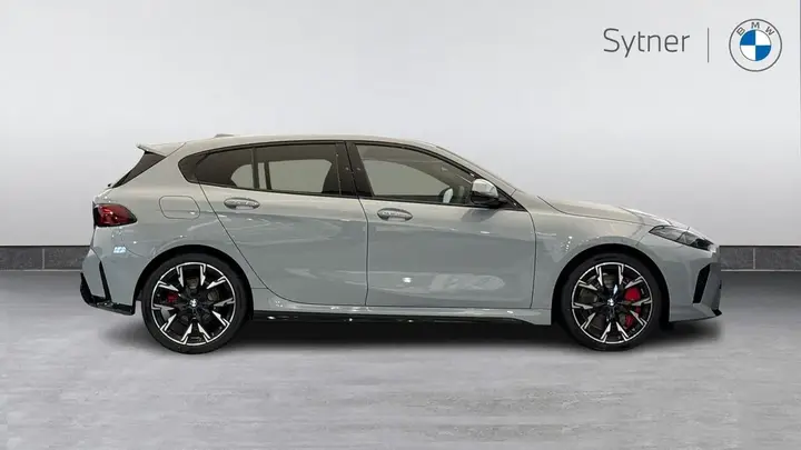 BMW 1 Series 2026 photo 3