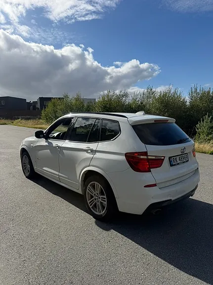 BMW X3 2012 photo 2