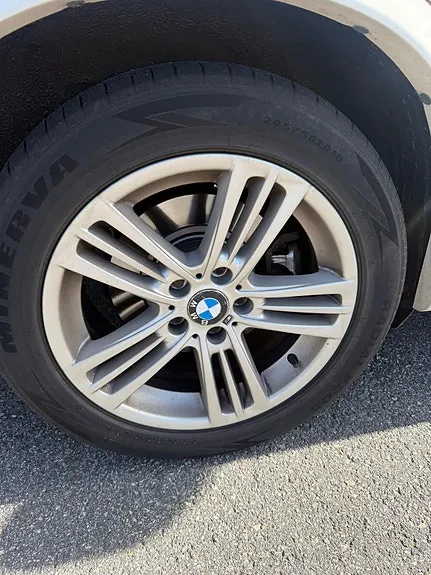 BMW X3 2012 photo 4