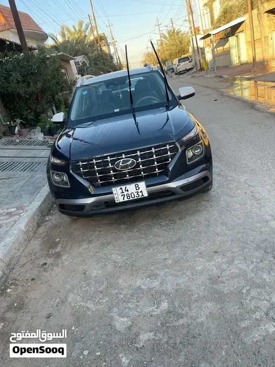 Hyundai Venue 2023 photo 2