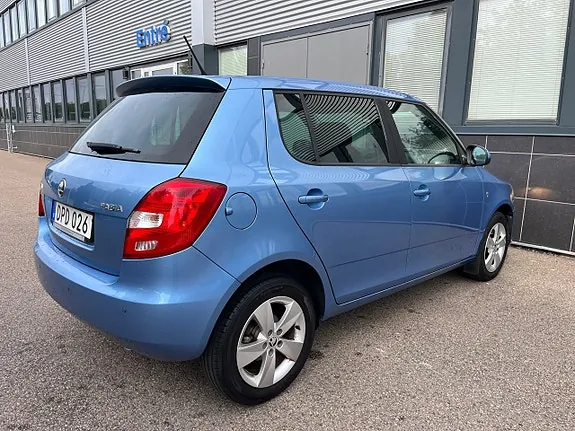 Skoda Fabia 2015 photo 4