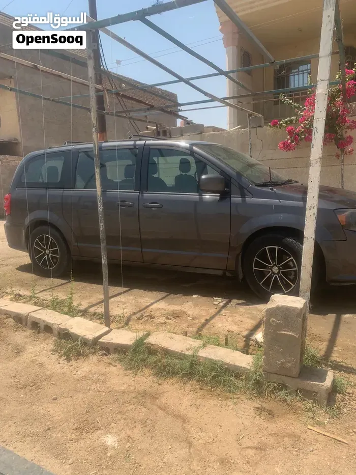 Dodge Caravan