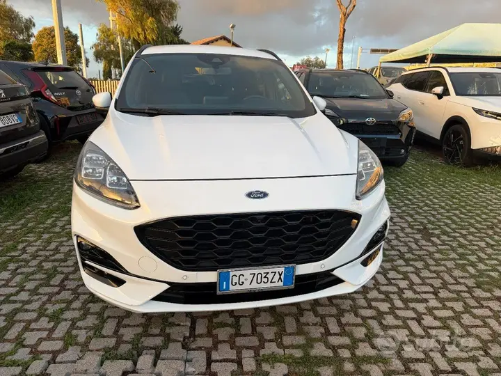 Ford Kuga 2021 photo 2